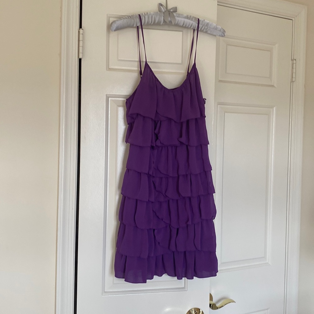 Cute purple frill dress. Length 33 (S)